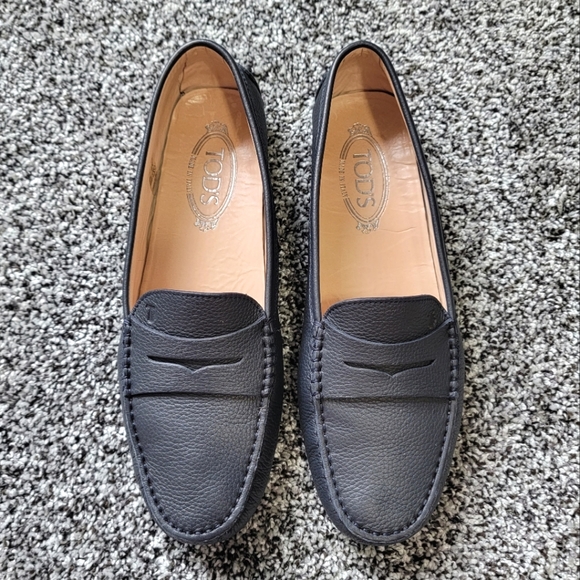 Tod's Shoes - Tod's navy blue leather slip on driving loafers